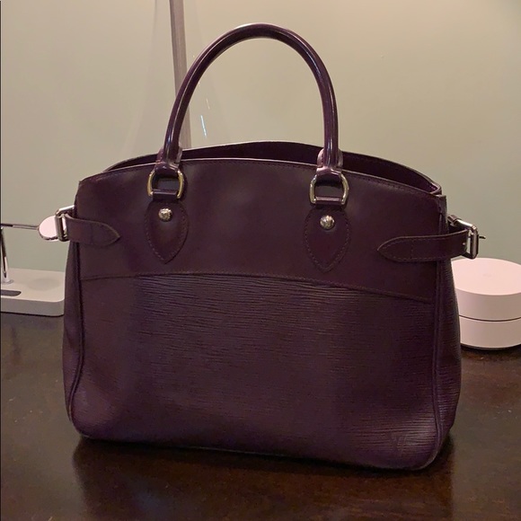 Passy Lvty111 purple Epi Leather Satchel - Picture 1 of 5